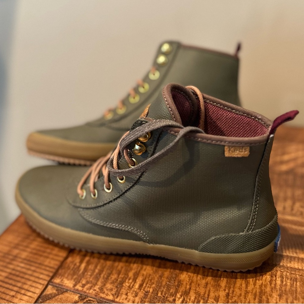 Women’s Keds Scout Boot Splash Canvas Size 7